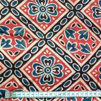 Preview: Ajrak Hand Block Print aus Indien – RED FLORAL Viskose